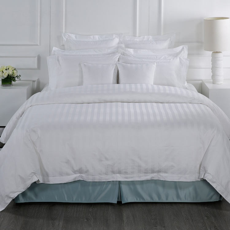 High Quality 600tc 3 Lines Embroidery Hotel Bedding Sets