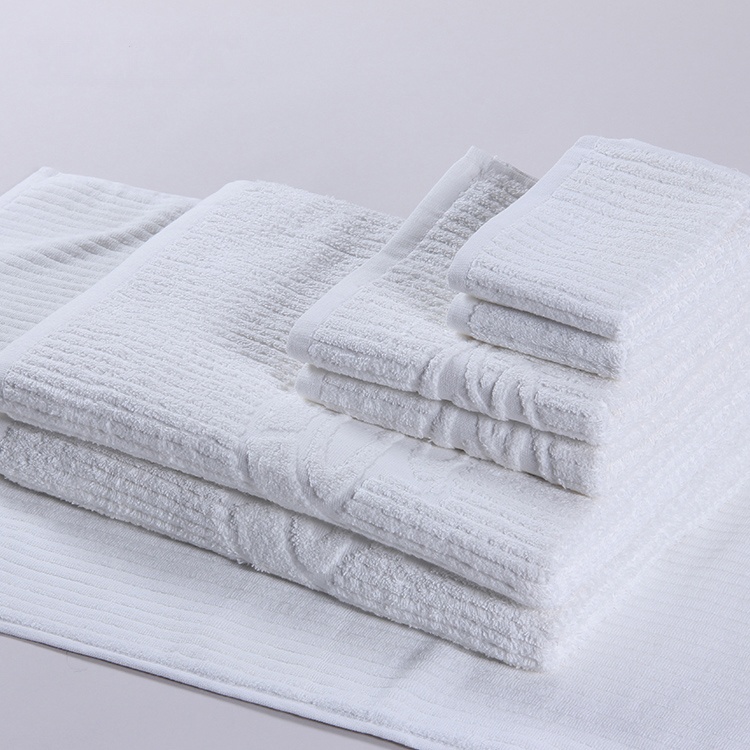 4pcs Super 5 Hotel Style Luxury Bath Towel Set1
