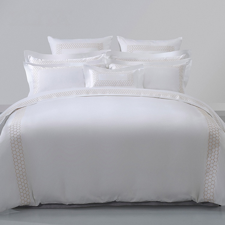 Luxury 5 Star Hotel Bedding Set Honey Comb Embroidery Duvet Cover Pillow Case Custom
