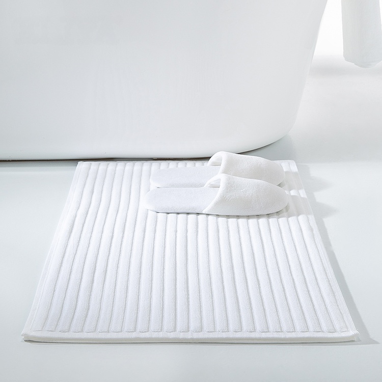 Estera de baño suave del piso del telar jacquar del resbalón del algodón blanco del cuarto de baño del hotel de la fuente