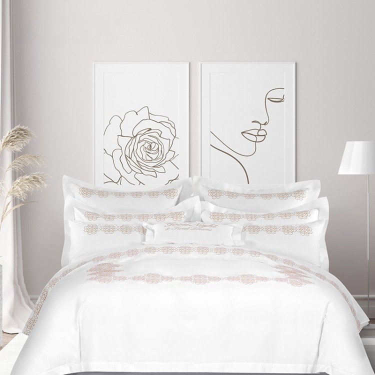 2025 Designer Custom 5star Quality White Embroidered Cotton Hotel Duvet Cover Set With Pillowcase