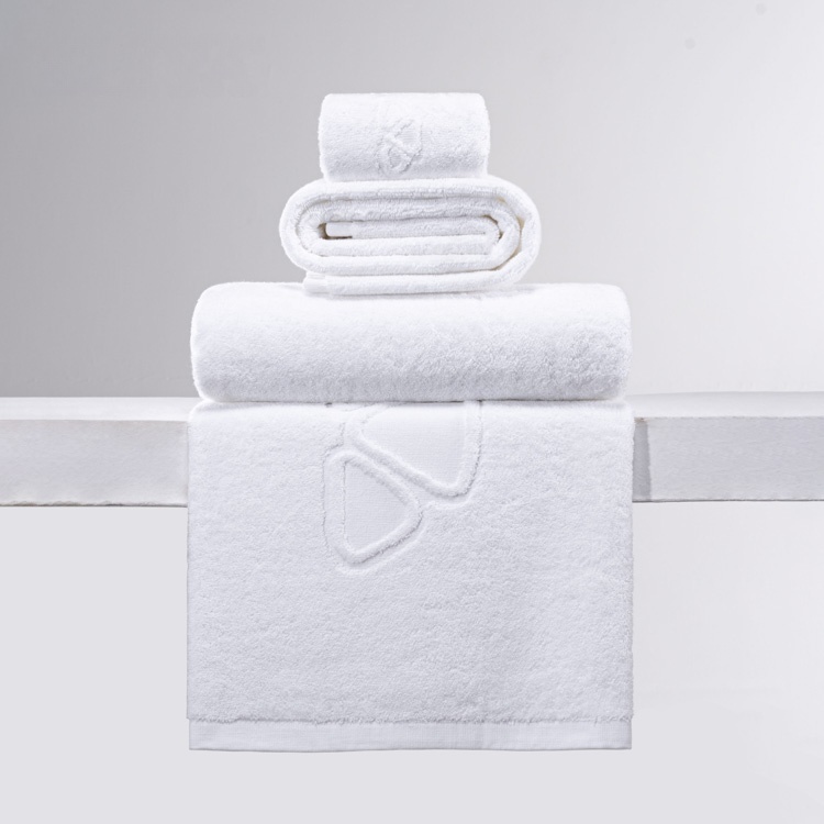 Toallas blancas 16S 100% algodón suaves y elegantes con diseño jacquard para uso hotelero