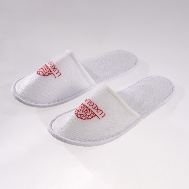 Napped Slippers Comfortable And Economical Hotel Use With Customizable Logo