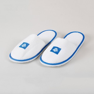 Pantuflas desechables económicas para baño o spa de hotel al mayoreo