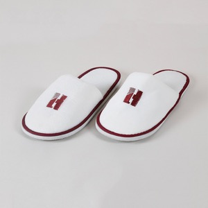 Pantuflas desechables económicas para baño o spa de hotel al mayoreo