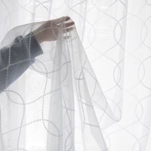 Cortina blackout de poliéster jacquard con oscurecimiento y aislamiento térmico