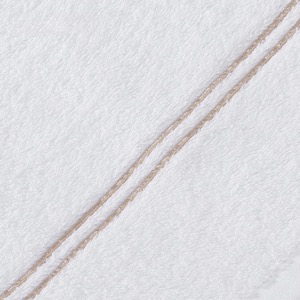 Toalla de baño de hotel de China Fabricantes blancos lisos