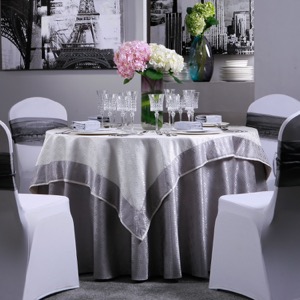 300cm Hotel Luxurious Restaurant White Polyester Dining Set Table Cloth