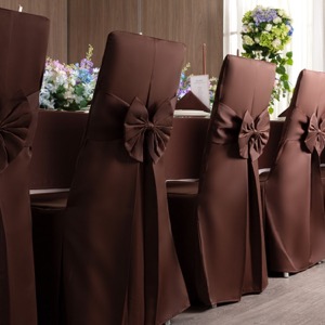 Mantel marrón rectangular rectangular cuadrado 100% poliéster mantel para fiesta de boda