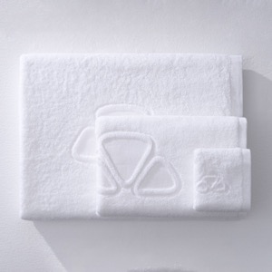 Toallas blancas 16S 100% algodón suaves y elegantes con diseño jacquard para uso hotelero